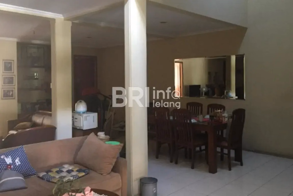 Rumah Batu Ampar Jaktim, LT 305 m2, Harga Terbaik! foto 3
