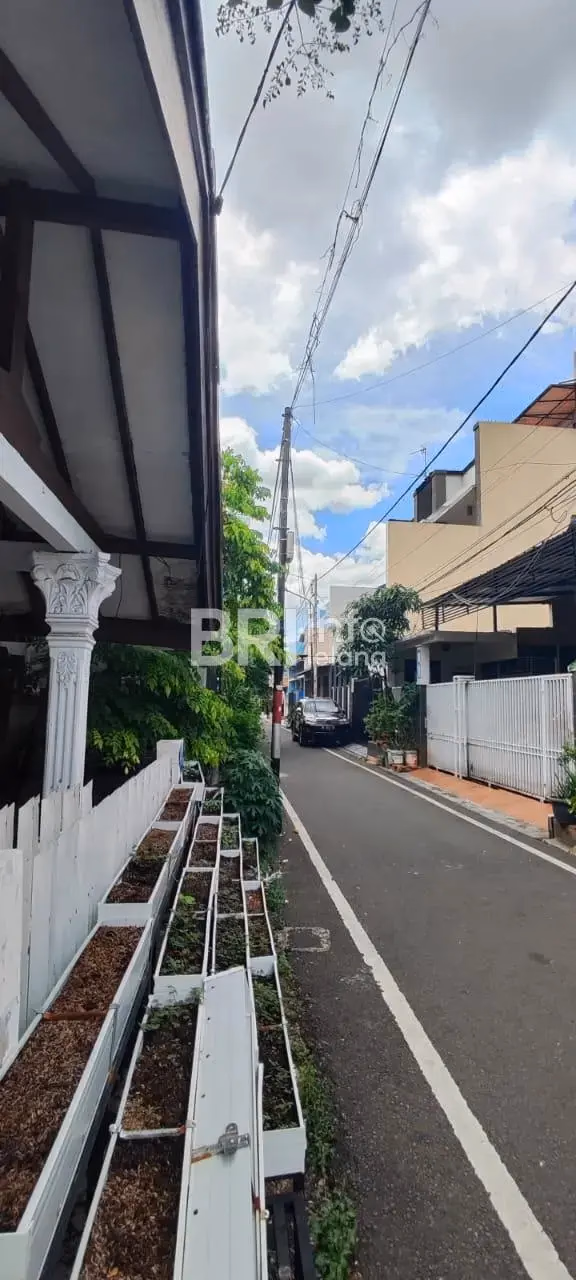 Rumah Jl. Intan Sumur Batu Jakpus, Luas 156 m2, Harga Miring foto 2