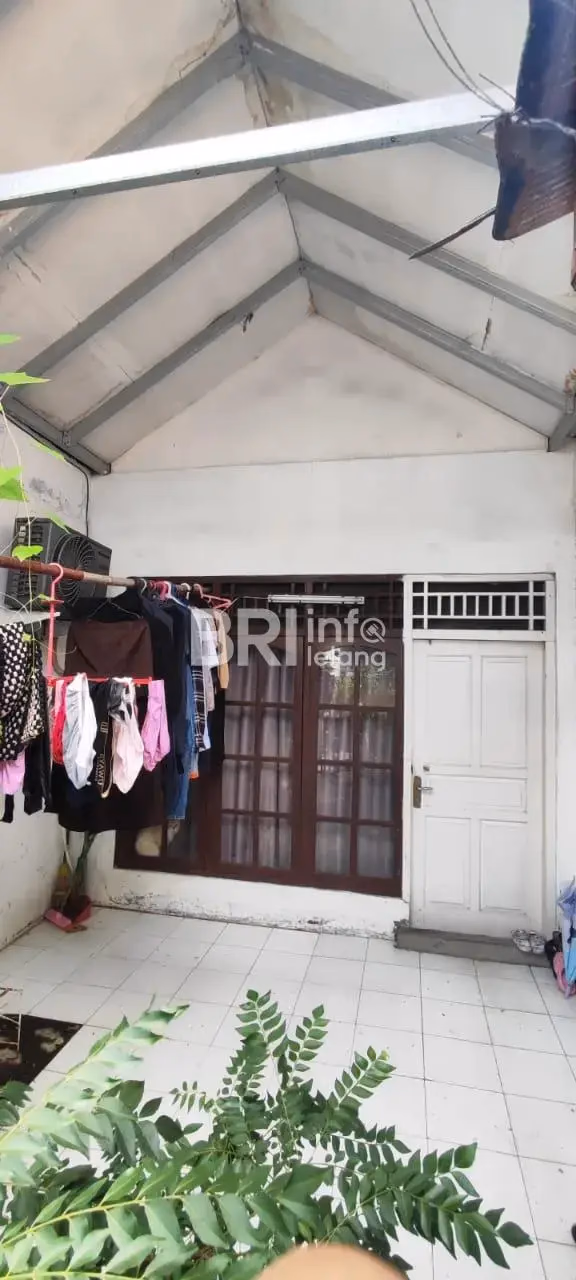 Rumah Jl. Intan Sumur Batu Jakpus, Luas 156 m2, Harga Miring foto 5