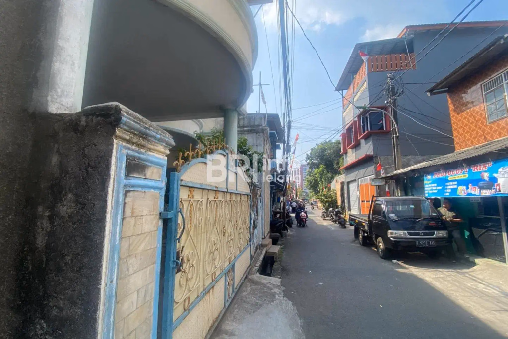 Rumah lelang BEKASI KOT.