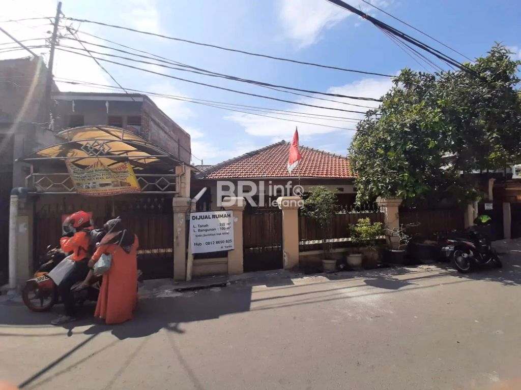 Rumah KH Azanie Duren Sawit Jaktim, Investasi Oke! foto 2