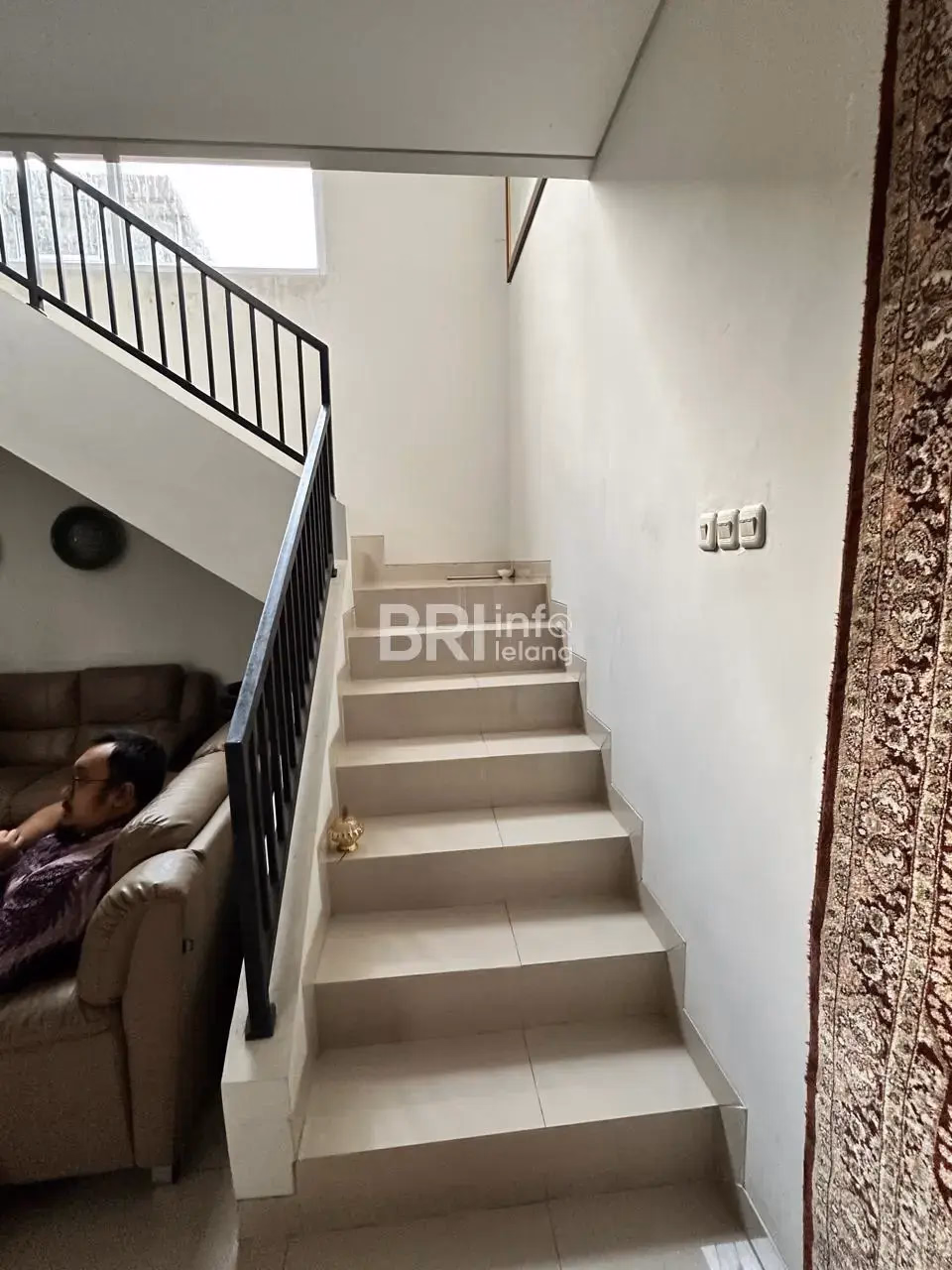 Rumah Garden Candi Sawangan Depok, LT 200 m2, Harga Terbaik foto 6
