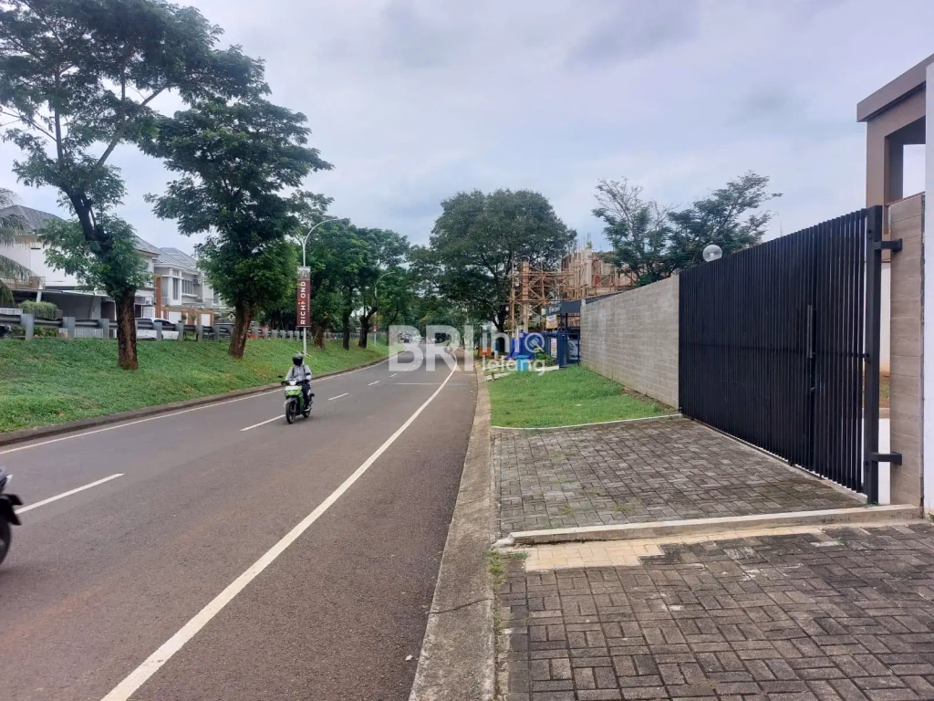 Rumah Kota Wisata San Fransisco Jaktim, Tanah Luas 495 m2 foto 3