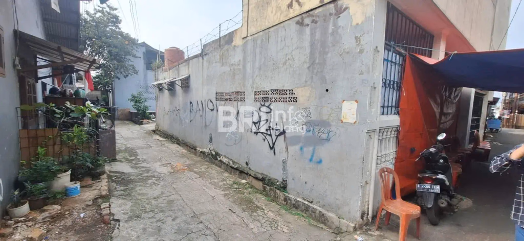 Rumah Gedong Pasar Rebo Jaktim, Luas 150 m2, Harga Oke foto 3