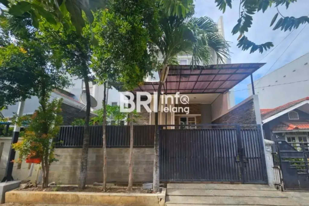 Rumah Gading Griya Lestari Jakarta Utara, Strategis foto 2