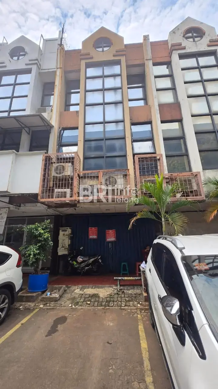 Ruko Raya Timur Boulevard Kelapa Gading, Harga Miring! foto 4