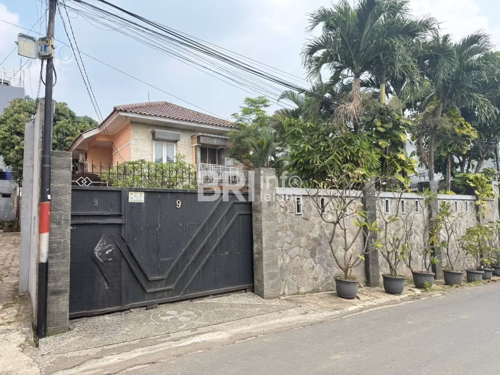 Rumah Mewah Cipayung Jaktim, Tanah Luas 611 m2 foto 6