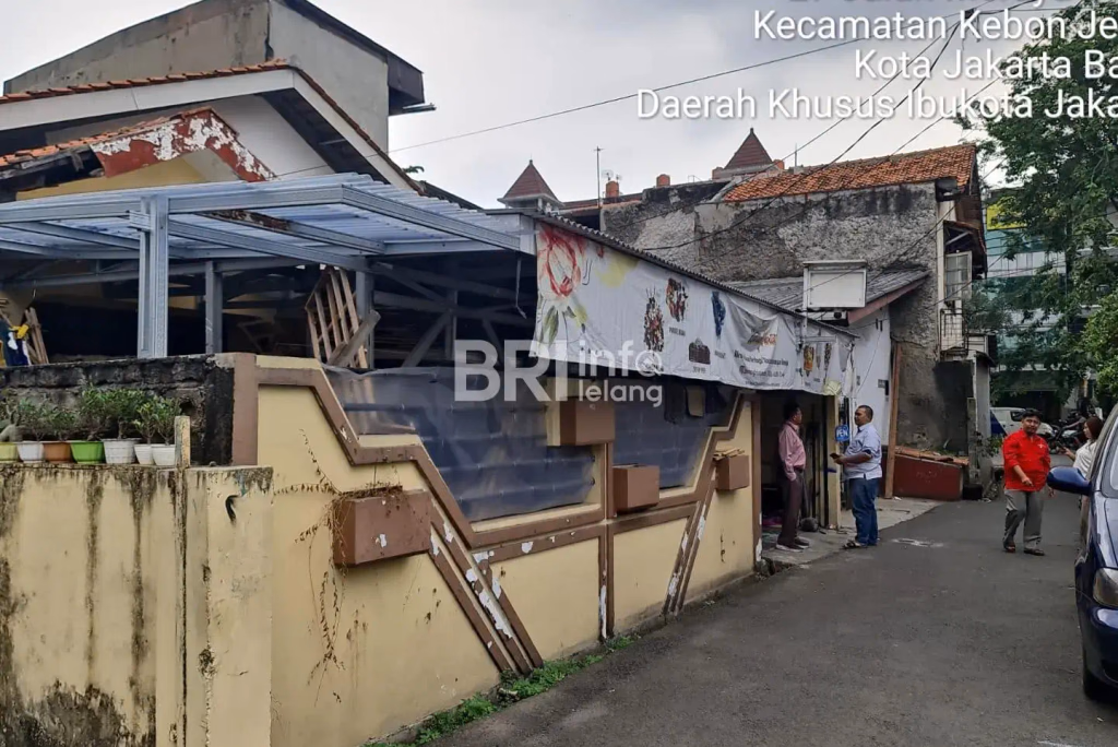 Rumah GG Buntu Kebon Jeruk Jakbar, Tanah Luas 224 m2 foto 6