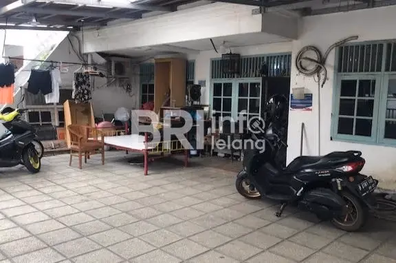 Rumah Jl. Assirot Jakarta Barat, Luas 254 m2, Potensi Kontrakan foto 4