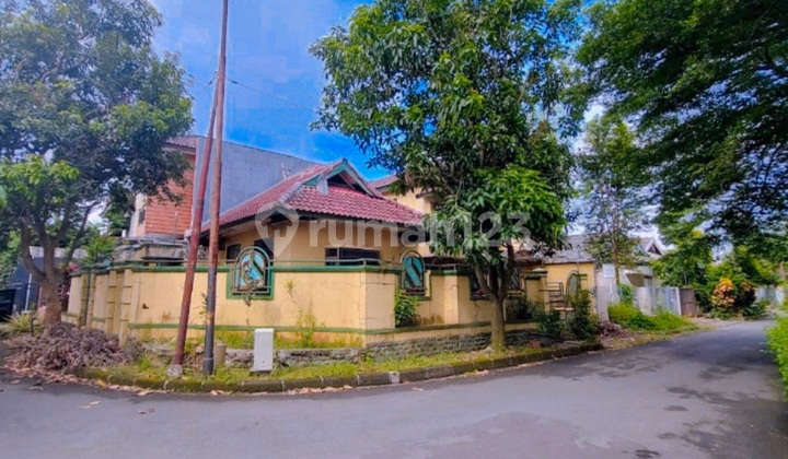 Rumah lelang Bekasi