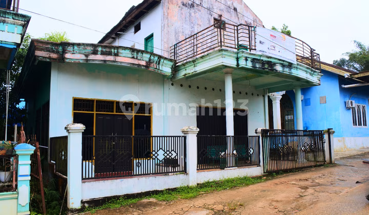 Rumah lelang Kutai Kartanegara