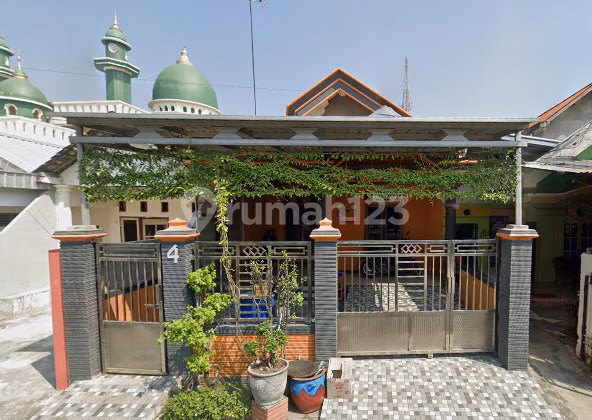 Rumah lelang Lamongan