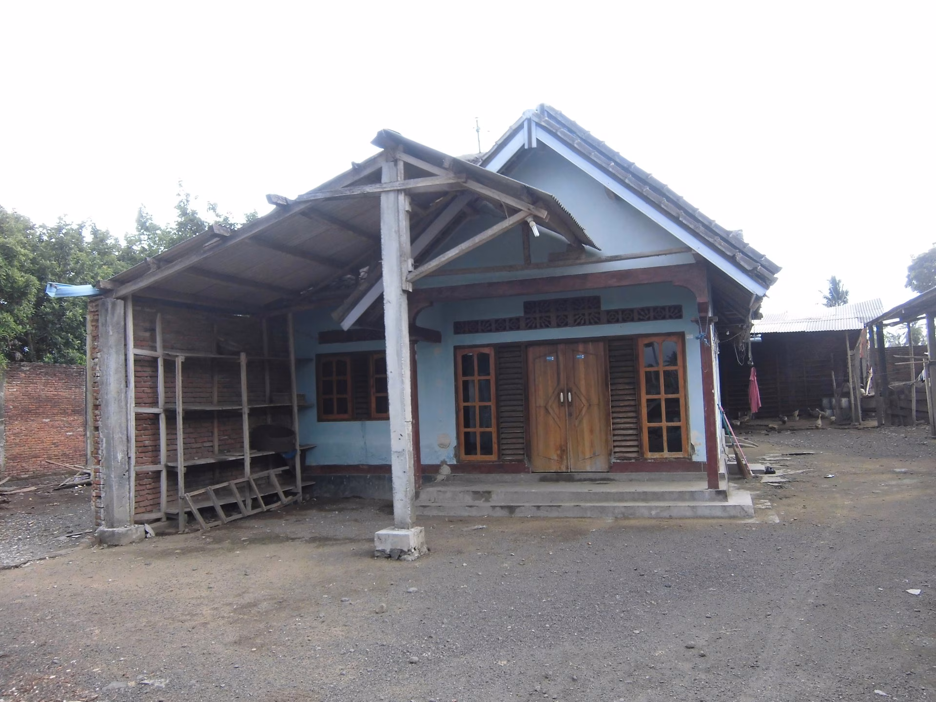 Rumah lelang Kab. Lombok Timur