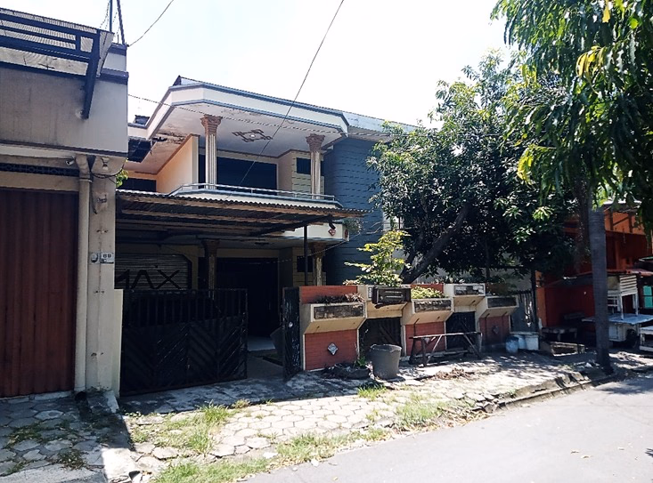 Rumah lelang Kota Surakarta