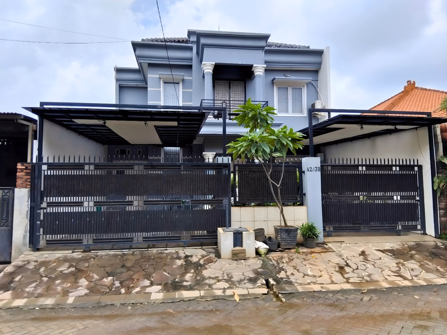 Rumah lelang Kota Adm. Jakarta Timur