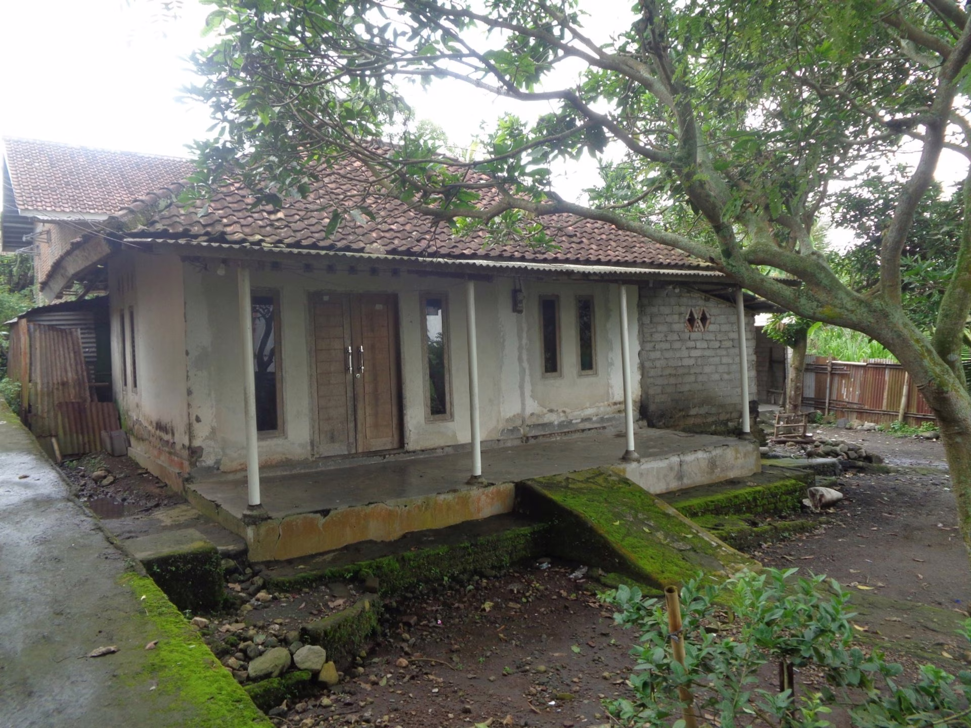Rumah lelang Kab. Lombok Tengah