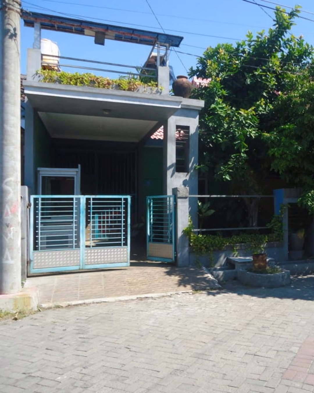 Rumah lelang Kota Surabaya
