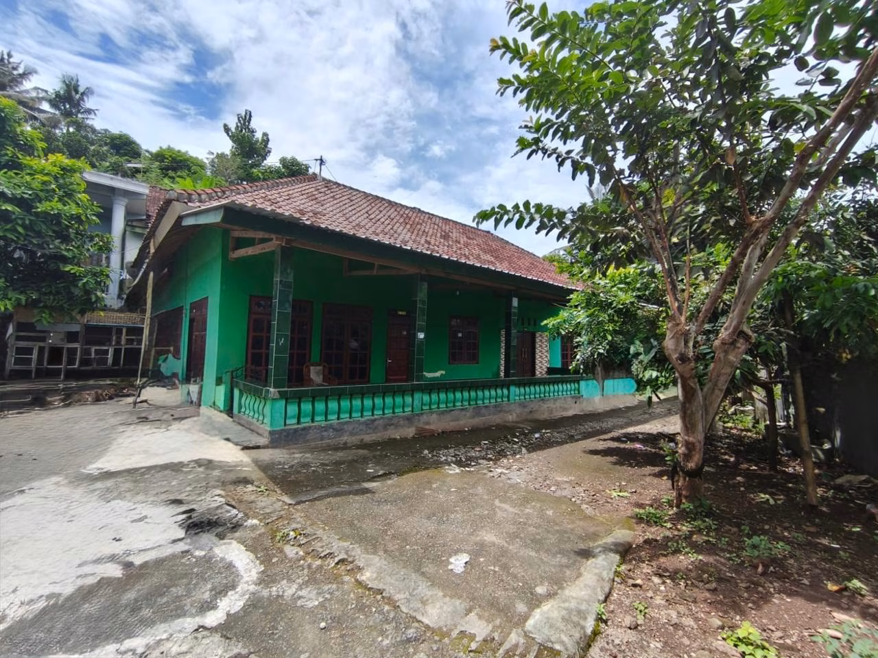 Rumah lelang Kab. Lombok Timur