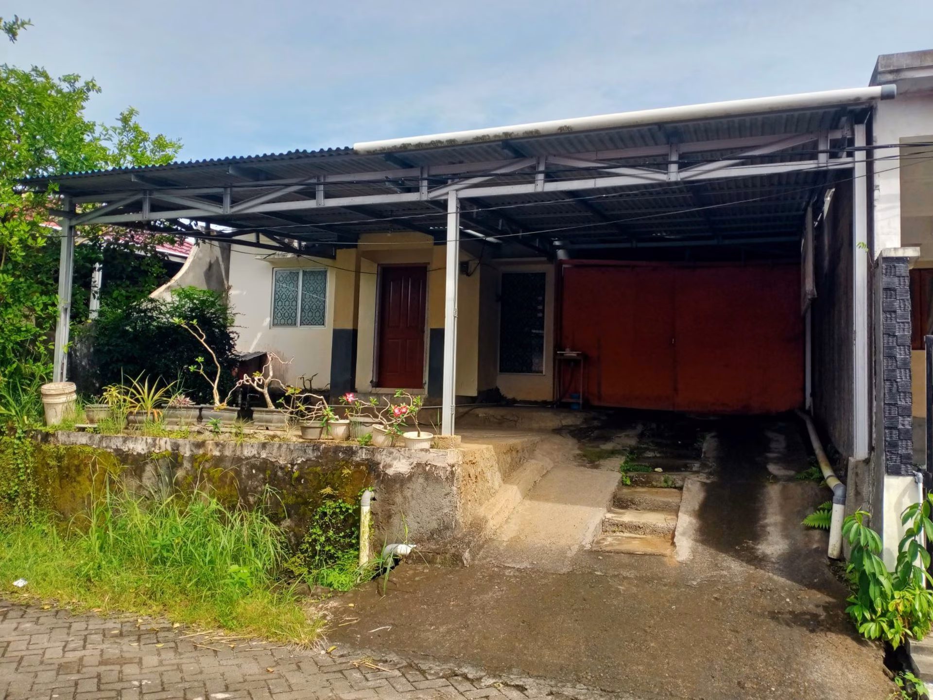 Rumah lelang Kota Manado