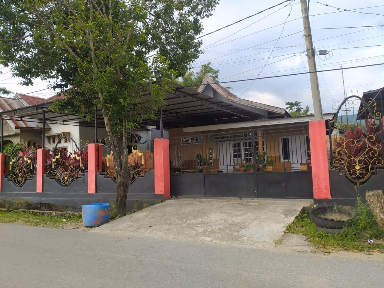 Rumah lelang Kab. Kolaka