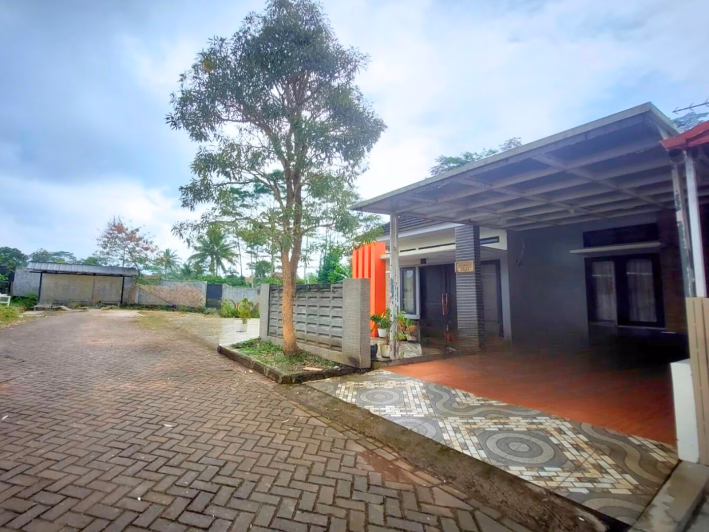 Rumah lelang Kota Tasikmalaya
