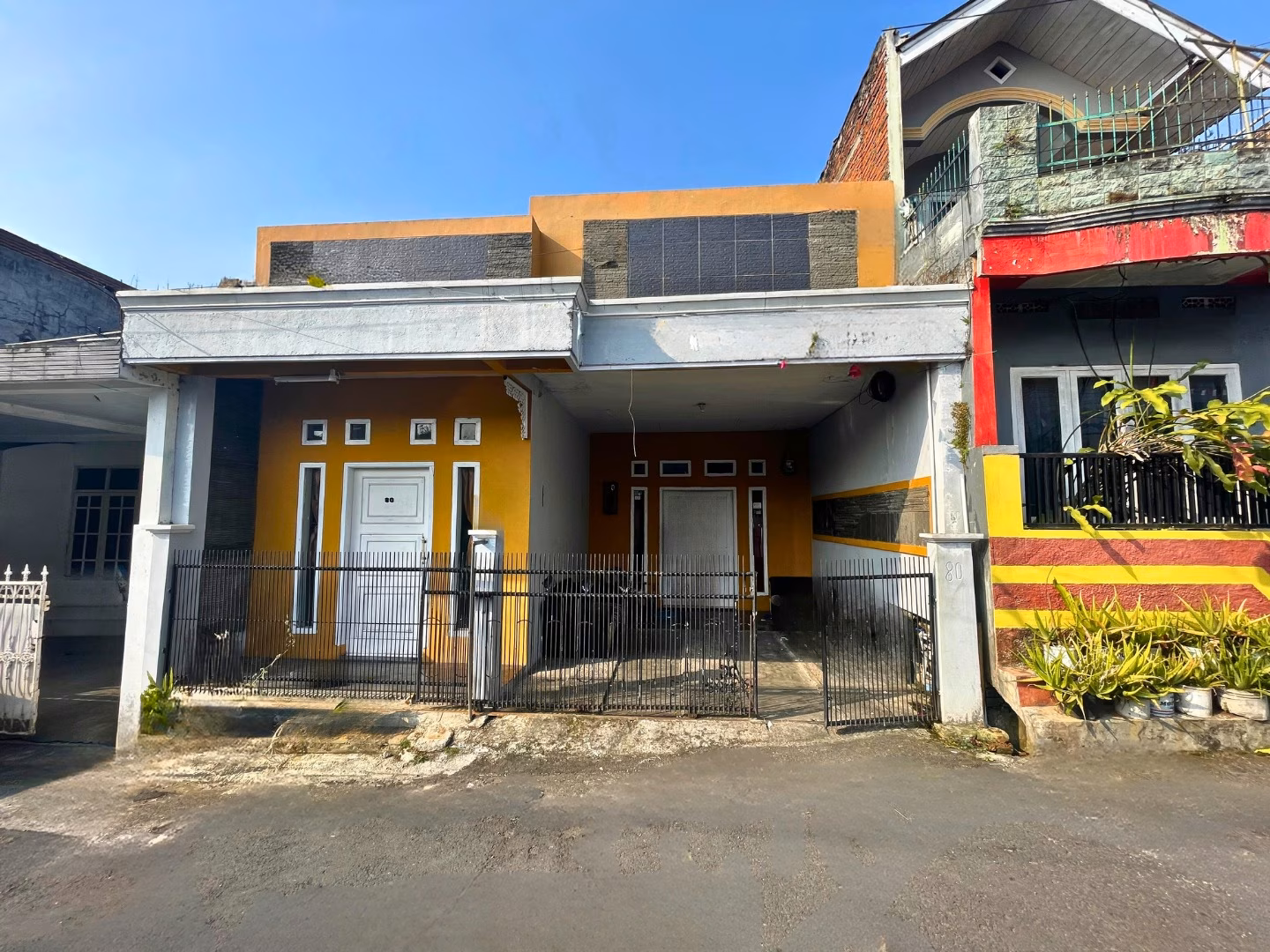 Rumah lelang Kab. Garut