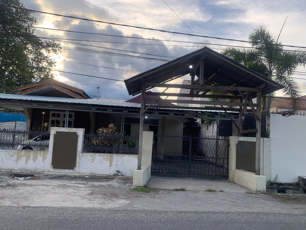 Rumah lelang Kota Palu