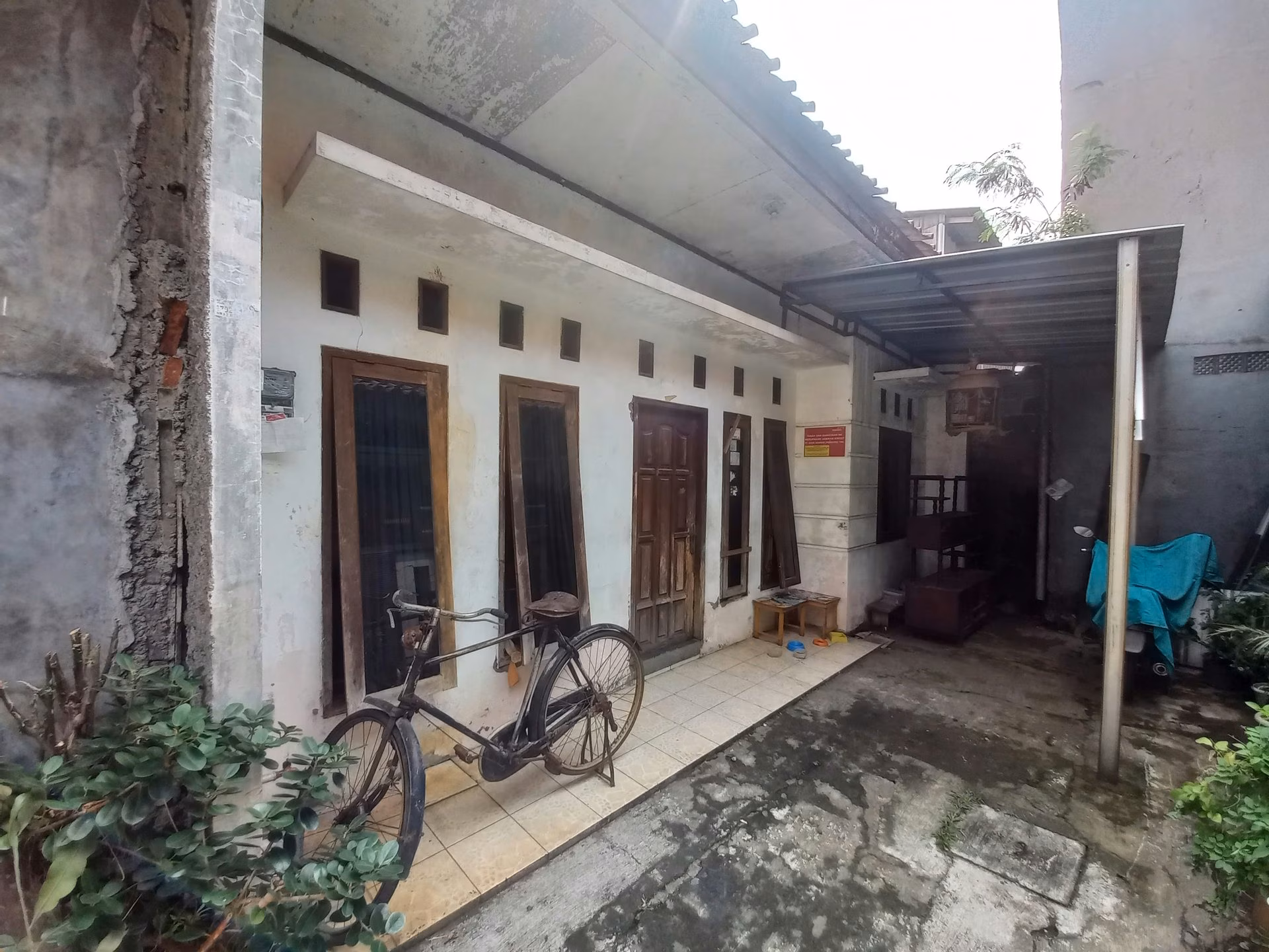 Rumah lelang Kota Adm. Jakarta Timur