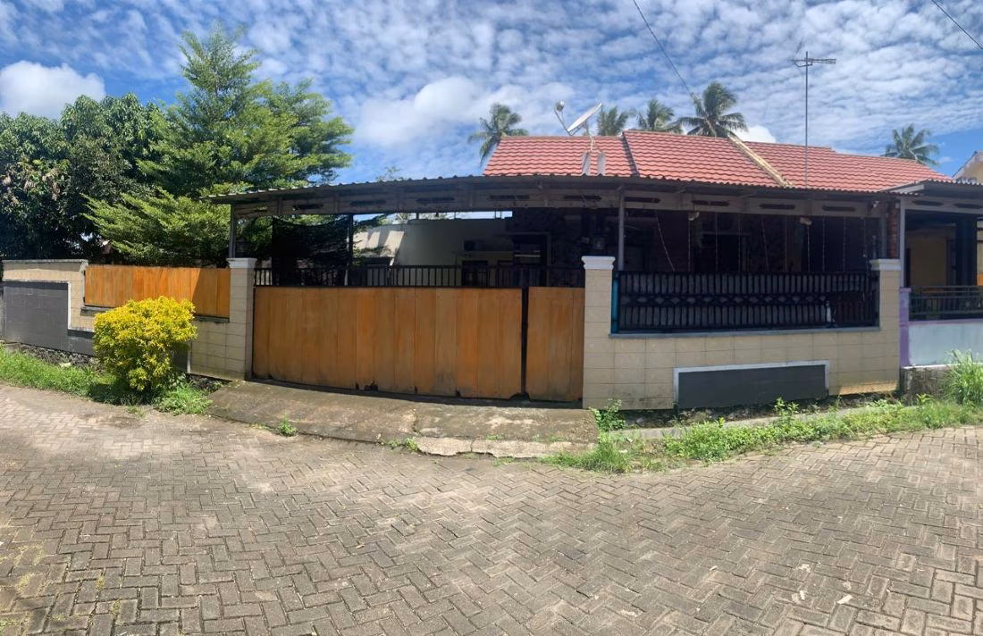 Rumah lelang Kota Manado