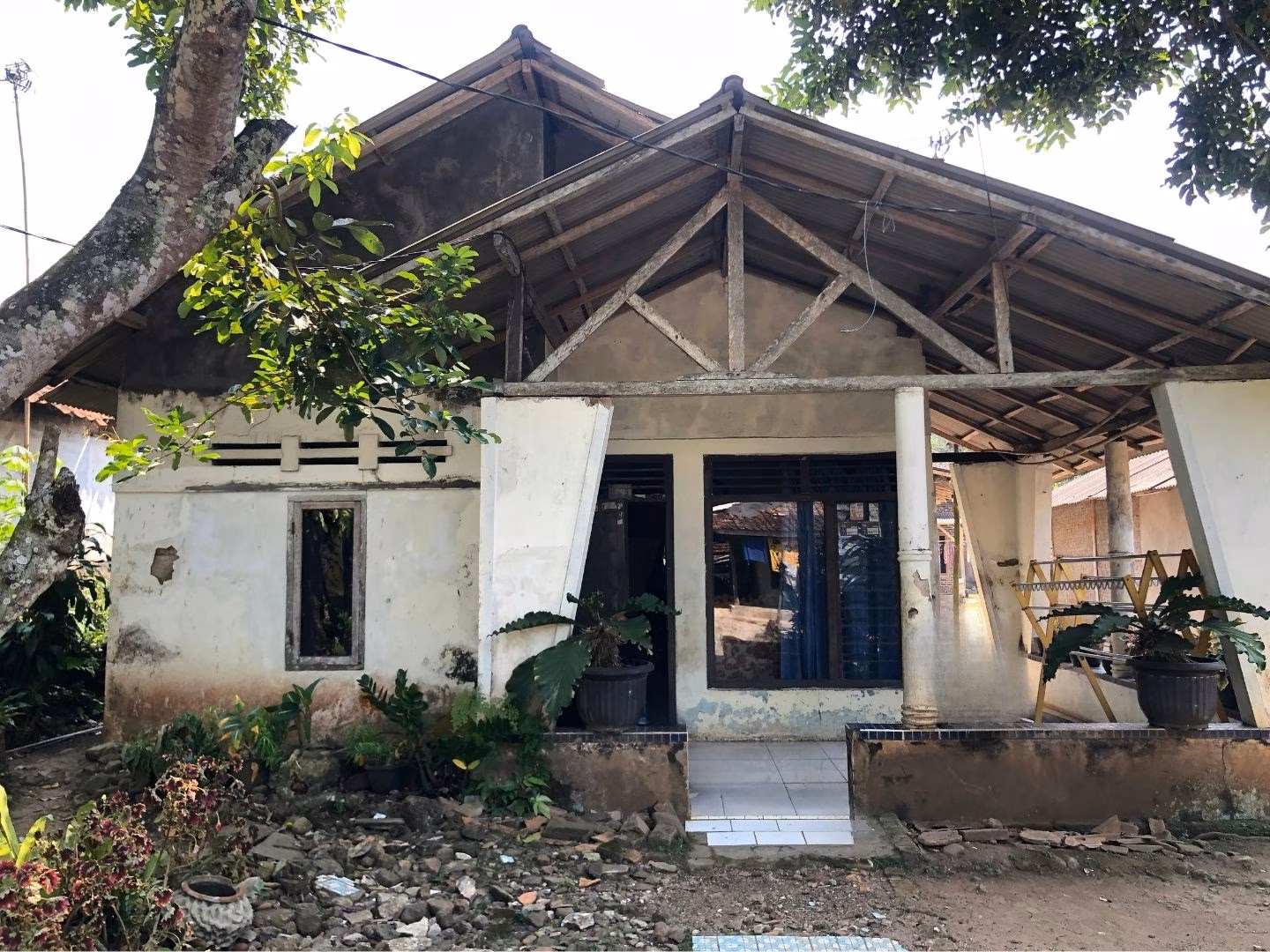 Rumah lelang Kab. Pandeglang
