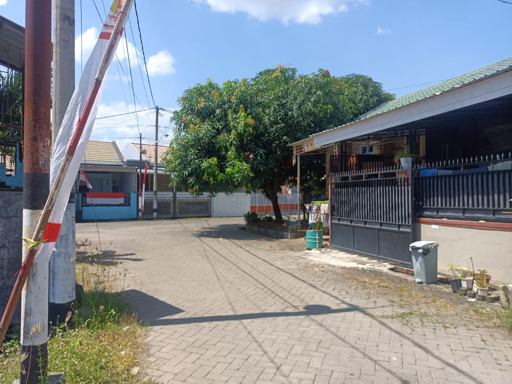 Rumah lelang Kota Makassar