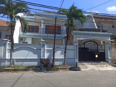 Rumah lelang Kota Surabaya
