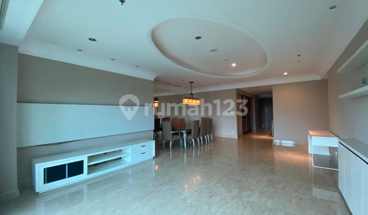 For Rent Pakubuwono Residence 3 Bedroom + 1 Study Room