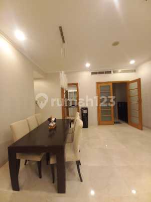 Apartment Senayan Residence 3 BR Private Lift, Best Deal View Golf - foto 3