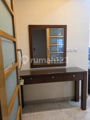 Apartment Senayan Residence 1 BR Private Lift Furnished - foto 5