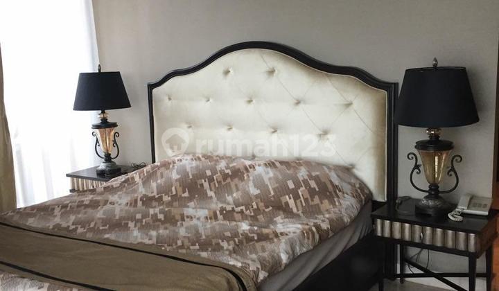 Apartment Senayan Residence 3 BR Private LIft Furnished Bagus View Golf