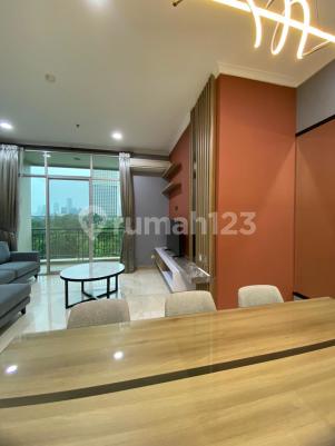 Apartment Senayan Residence 3 BR Good Furnished Private lift, View Golf - foto 4