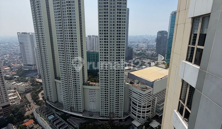 Apartemen Taman Anggrek Sewa Studio - Condominium 1 lantai di Taman #659544