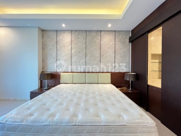 For Rent Senayan Residence 3 BR Fully Furnished Low Floor - foto 3