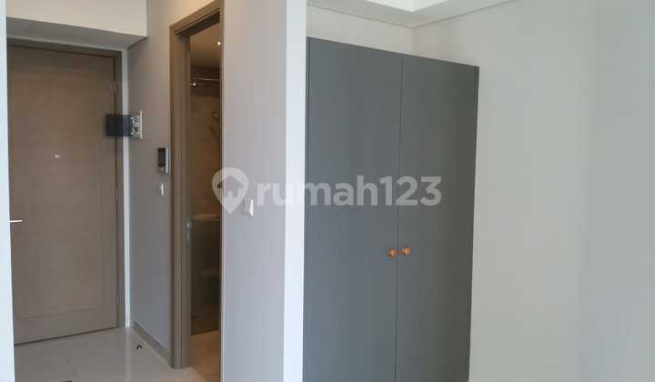Apartemen Taman Anggrek Jual Studio - Berlokasi di Taman Anggrek, Ja #892835