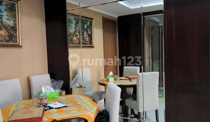 For Sale Condo 3Br Private Lift Taman Anggrek Residences Tanjung Duren Jakarta Barat Taman Anggrek Residences Apartemen 3 Kamar Tidur Sudah Renovasi Furnished - foto 1