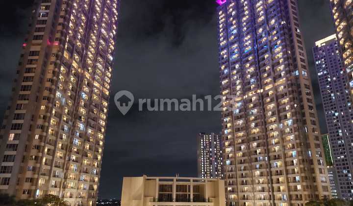 Apartemen Taman Anggrek Jual 1BR 99m² - Condominium 1 lantai di Taman #278333