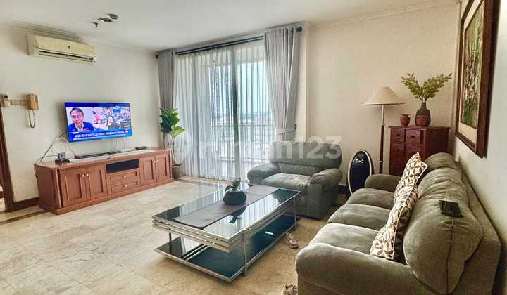 2 Bedrooms 2 Baths + 1 Asst Bedroom 1 Asst Bath, SHM, 5 Minutes Walk To MRT Station - foto 1