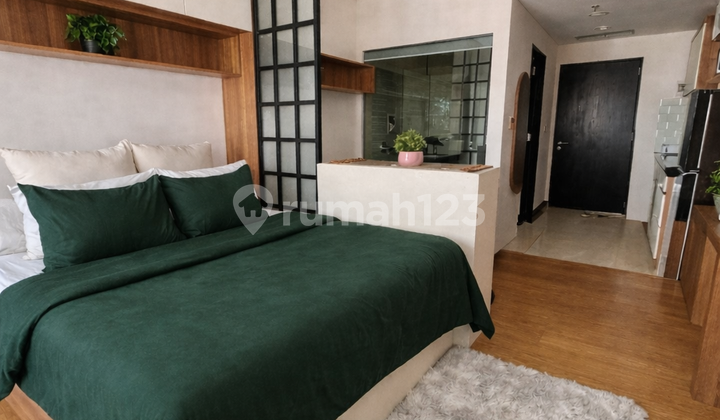 Studio Apartment di Belakang Pondok Indah Mall 1 Jarang Ada Furnished The Bellevue Radio Dalam - foto 1