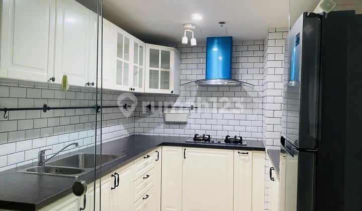 Apartemen Taman Anggrek Jual 1BR - Taman Anggrek, Jakarta Barat - #587041
