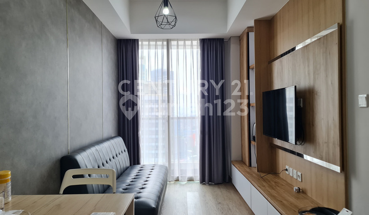 Apartemen Taman Anggrek Jual Studio 50m² - Condominium 26 lantai di Taman #274805