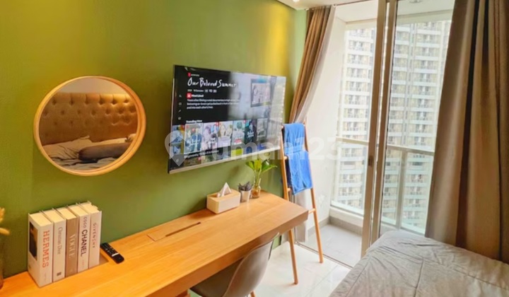 Apartemen Studio Furnished Cantik Jual Rugi Lokasi Strategis Dekat Fasilitas Umum Di Apartemen Taman Anggrek Residence Jakarta Barat - foto 1