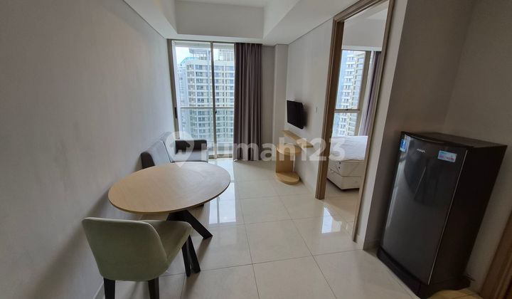 Dijual Cepat Apartment Taman Anggrek 1bed Room Full Furnished Bu - foto 1