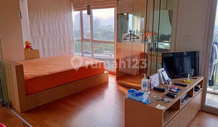 Aapartmen Westmark Depan Mall Taman Anggrek, Luas 50M² - foto 1