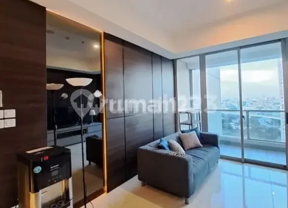 Apartemen Taman Anggrek Jual 3BR - Apartemen di Taman Anggrek.

T #554557